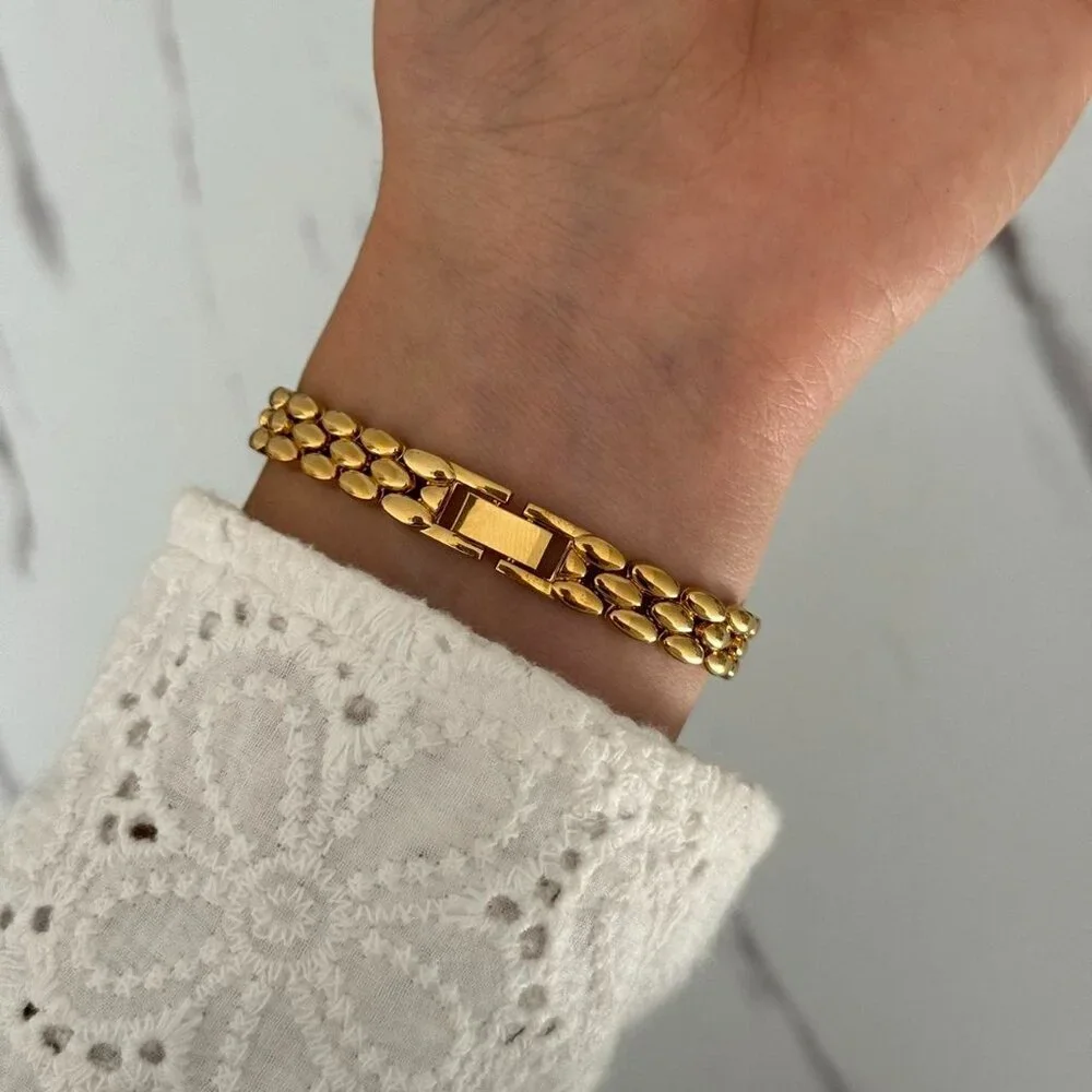 Sku0448 Retro Gold/White‎ Dial Women Round Watch stainless steel + gift bag